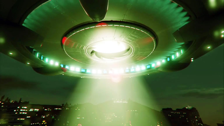 Garoto filma OVNI para provar que está sendo perseguido