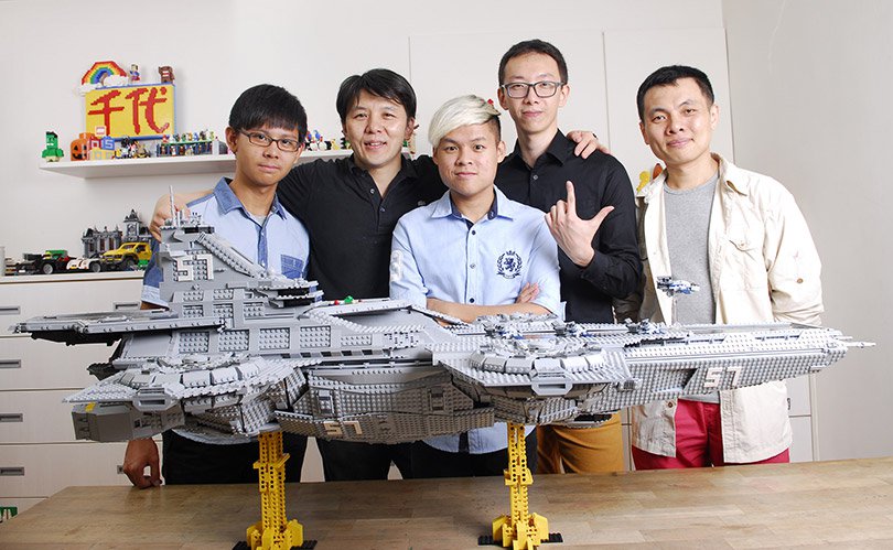 Porta-Avioes-VIngadores-LEGO-1