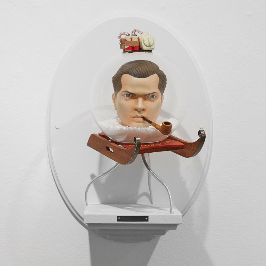 these-sculptures-combine-famous-directors-with-their-films-photos-16